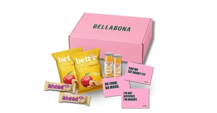 Rosa Geschenkbox von Bella & Bona mit Snacks und Karten